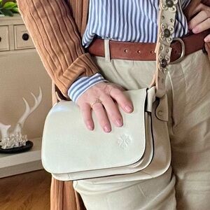 Authentic Patricia Nash All Leather Handbag/Purse
